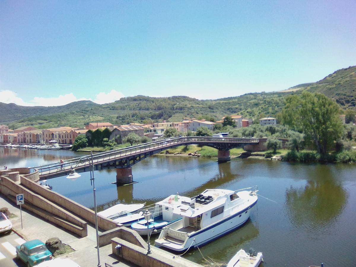 B&B Vista Fiume Bosa Exterior foto